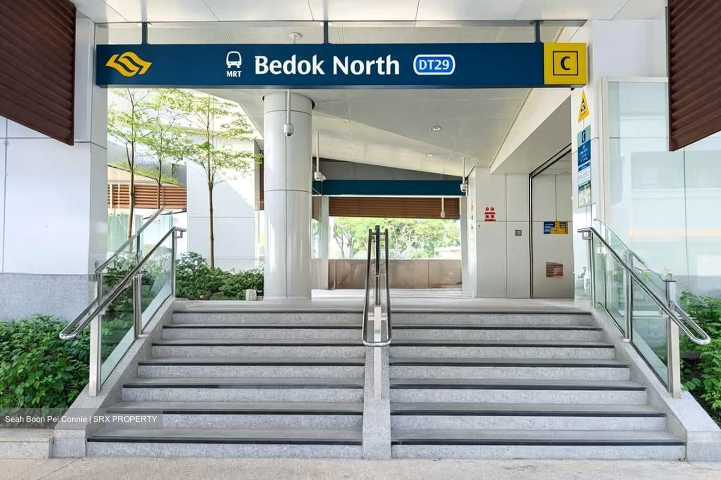 Bedok Reservoir Road (D16), Shop House #600043131